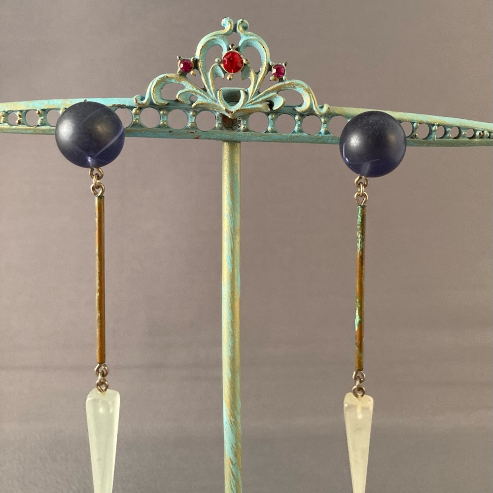 Vintage 90’s lucite long dangle earrings - Picture 6 of 6